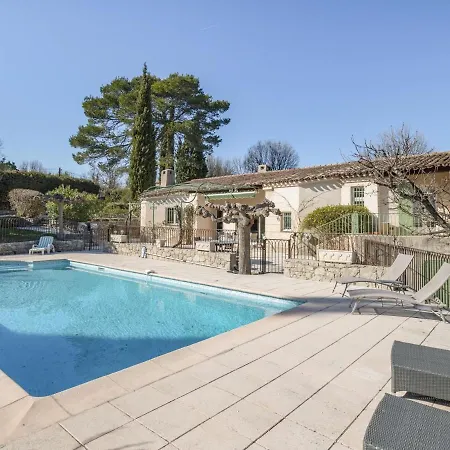 Beautiful House With Lovely Pool In Villa *